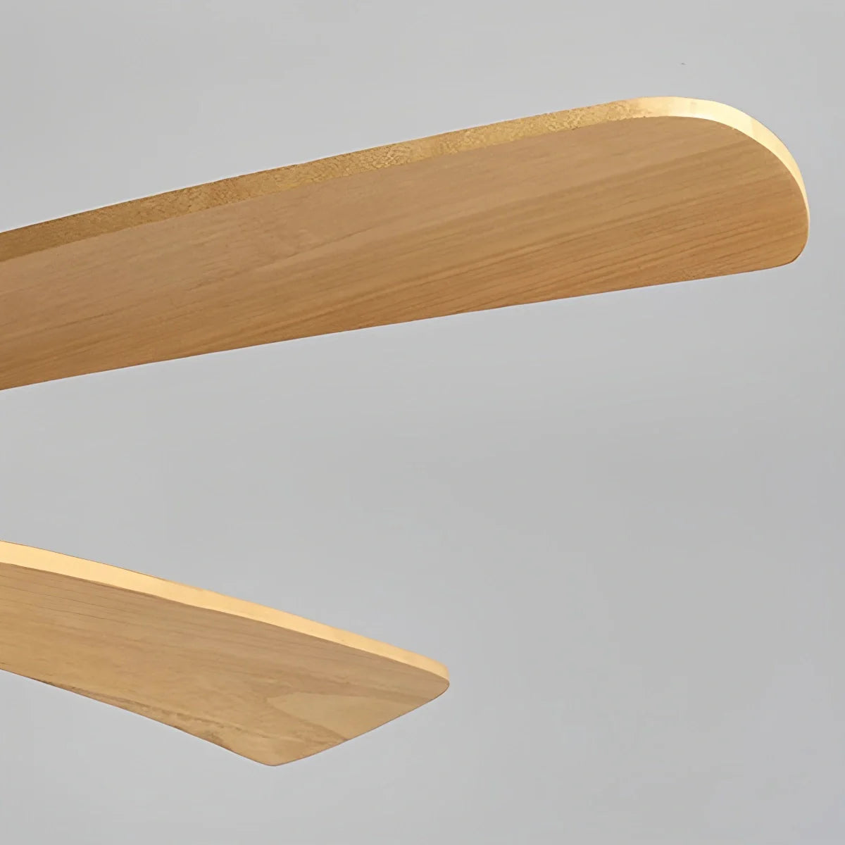 Luvori High Wind Solid Wood Ceiling Fan Light