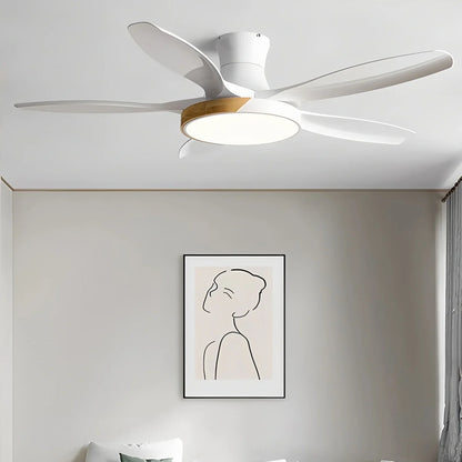 Luvori Nordic 5-Blade LED Ceiling Fan Light