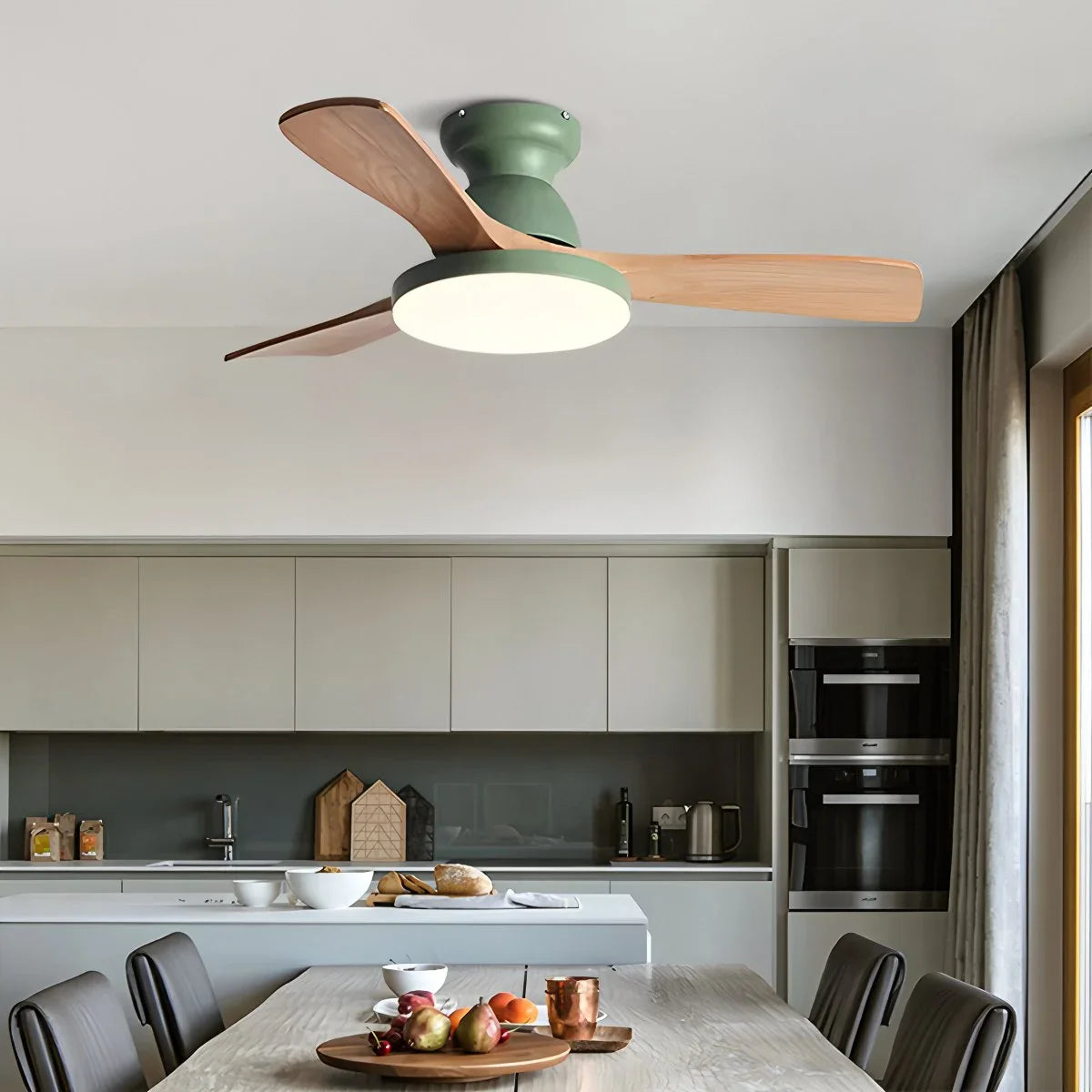 Eloer Vintage 3-leaf Solid Wood Ceiling Fan Lamp