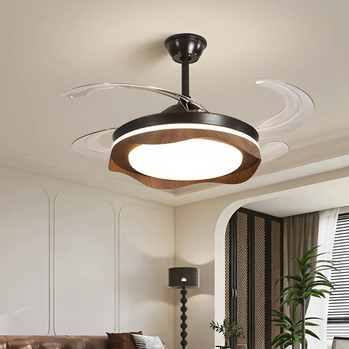 Eloer Retractable Blade Ceiling Fan with Light