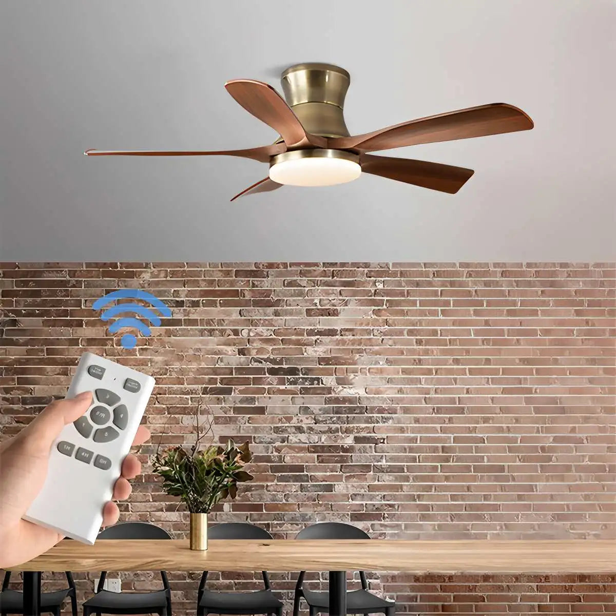 Eloer Modern 5-leaf Remote Control Ceiling Fan Light